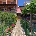 Apartments With A Parking Space Pula - 16053